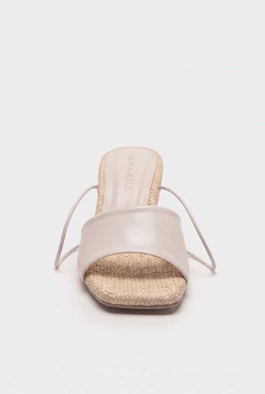 Bruna cuero talco 7cm