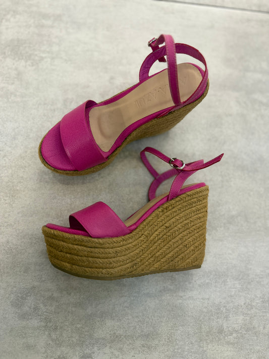 Fiorella 2021 cuero fucsia 11 cm