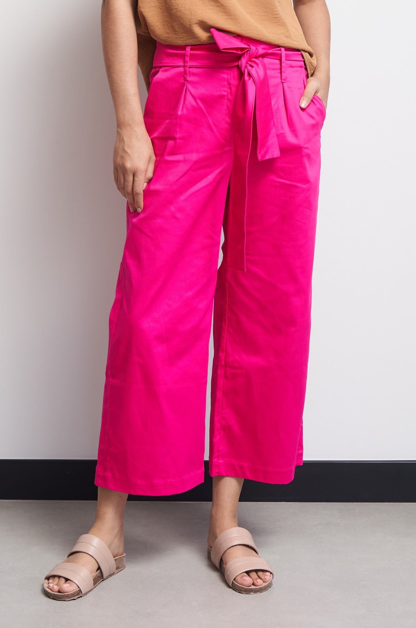 Pantalón Pinzas Drill Fucsia