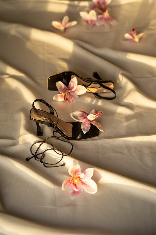 Orquídea cuero negro 7.5